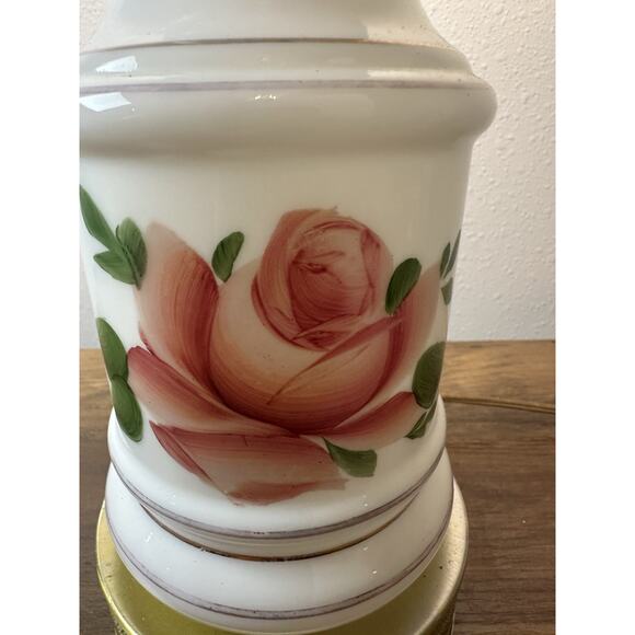 Vintage Floral Porcelain Table Lamp Hand Painted Roses Brass Base Works - Picture 4 of 8